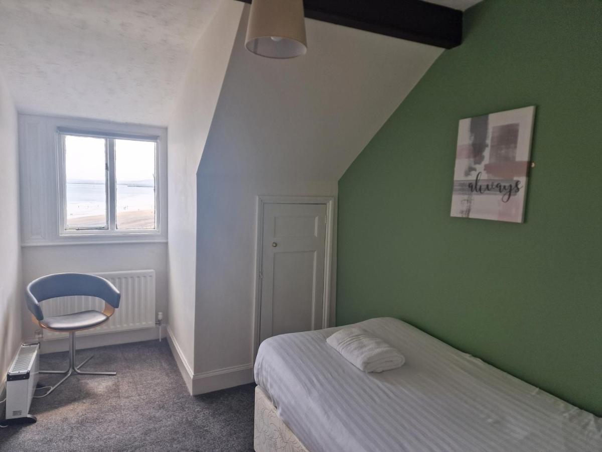 2 The Green, Exceptional Large House, Sea Views Loads Of Bathrooms Seaton Carew Εξωτερικό φωτογραφία
